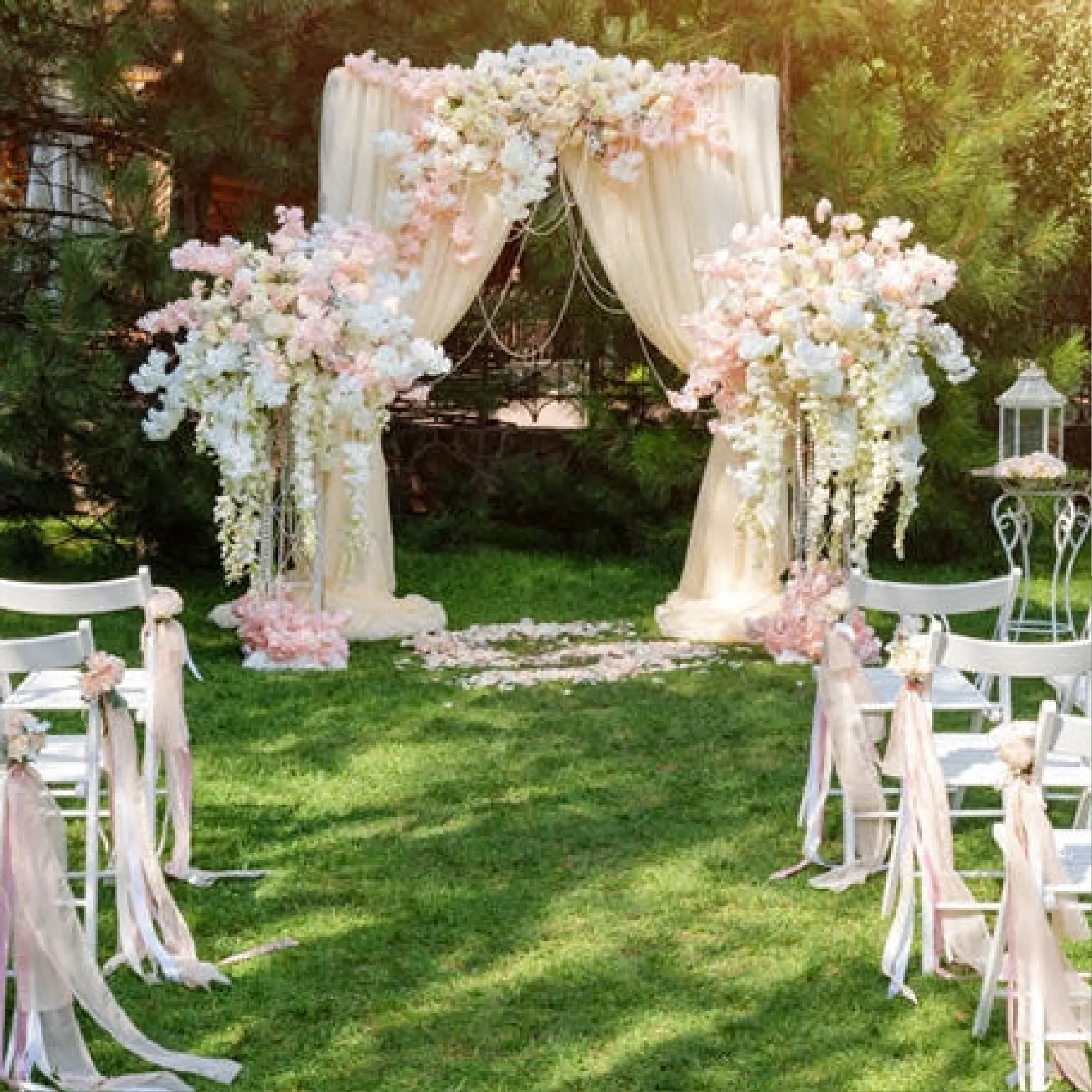 Sophisticated floral centerpiece arrangement for wedding reception tables